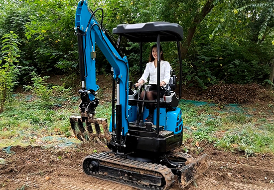 小型挖掘机辅具松土器耙子