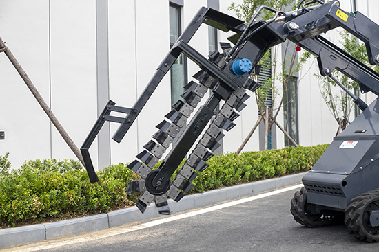 小型滑移装载机辅具开沟器