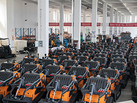 进口商采购小型滑移装载机前需要核查哪些事项？