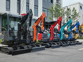 2026年如何选择合适的小型挖掘机？完整选购指南